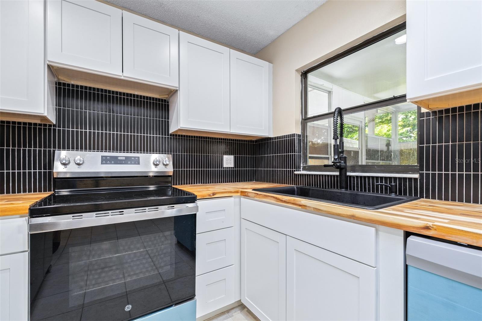 3701 MODESTO STREET, New Port Richey, FL 34655