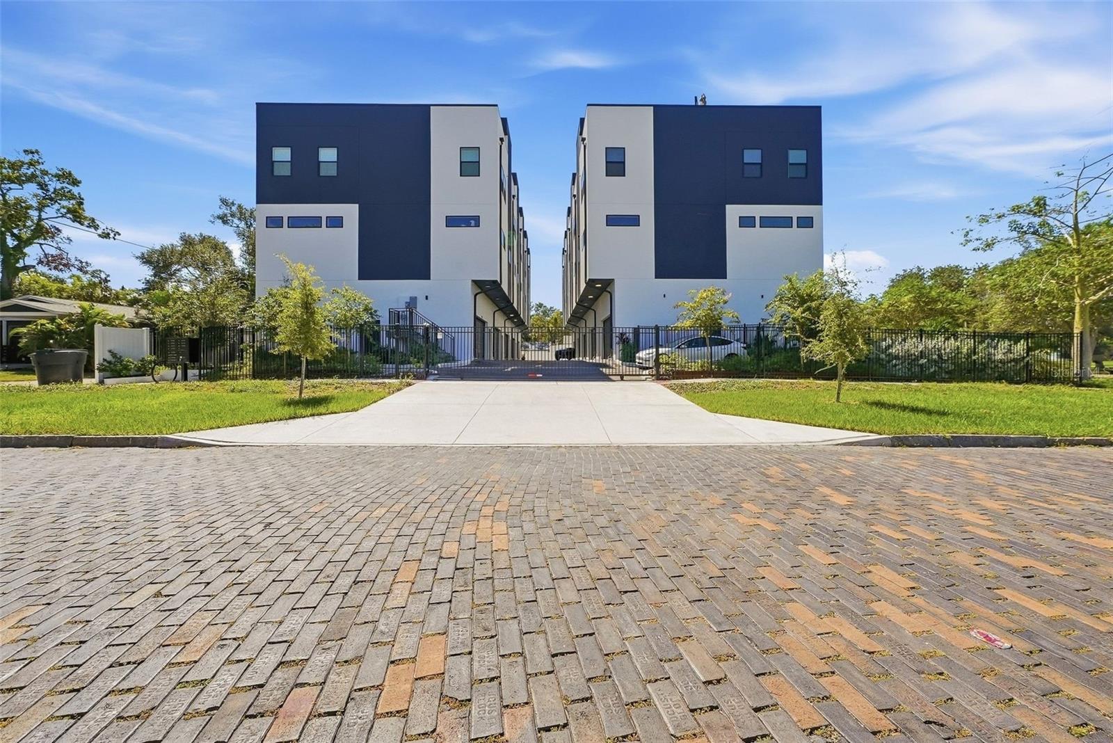 2114 4TH STREET S, #7, St Petersburg, FL 33705 2114 4TH STREET S, #7, St Petersburg, FL 33705