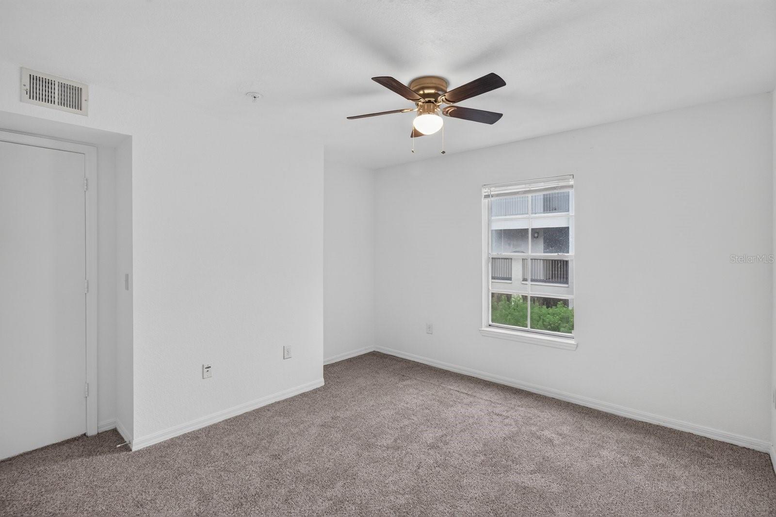 8513 ISLAND BREEZE LANE, #207, Temple Terrace, FL 33637