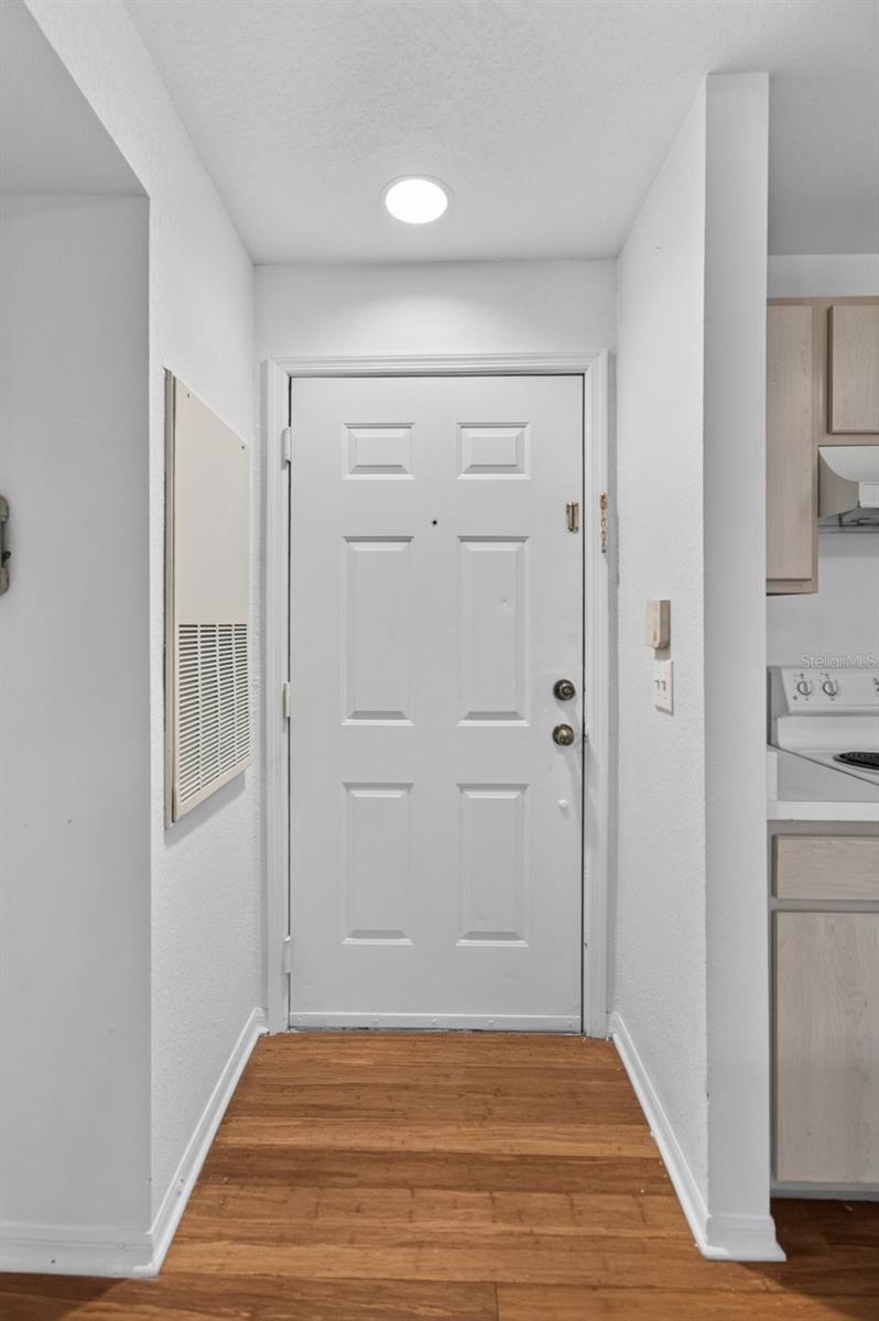 8513 ISLAND BREEZE LANE, #207, Temple Terrace, FL 33637 8513 ISLAND BREEZE LANE, #207, Temple Terrace, FL 33637