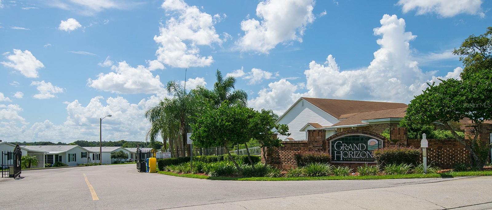 37449 GILL AVENUE, Zephyrhills, FL 33541