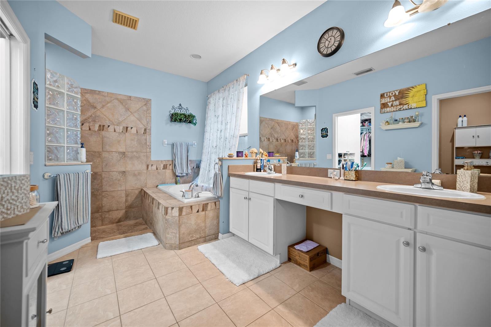 27537 EDENFIELD DRIVE, Wesley Chapel, FL 33544