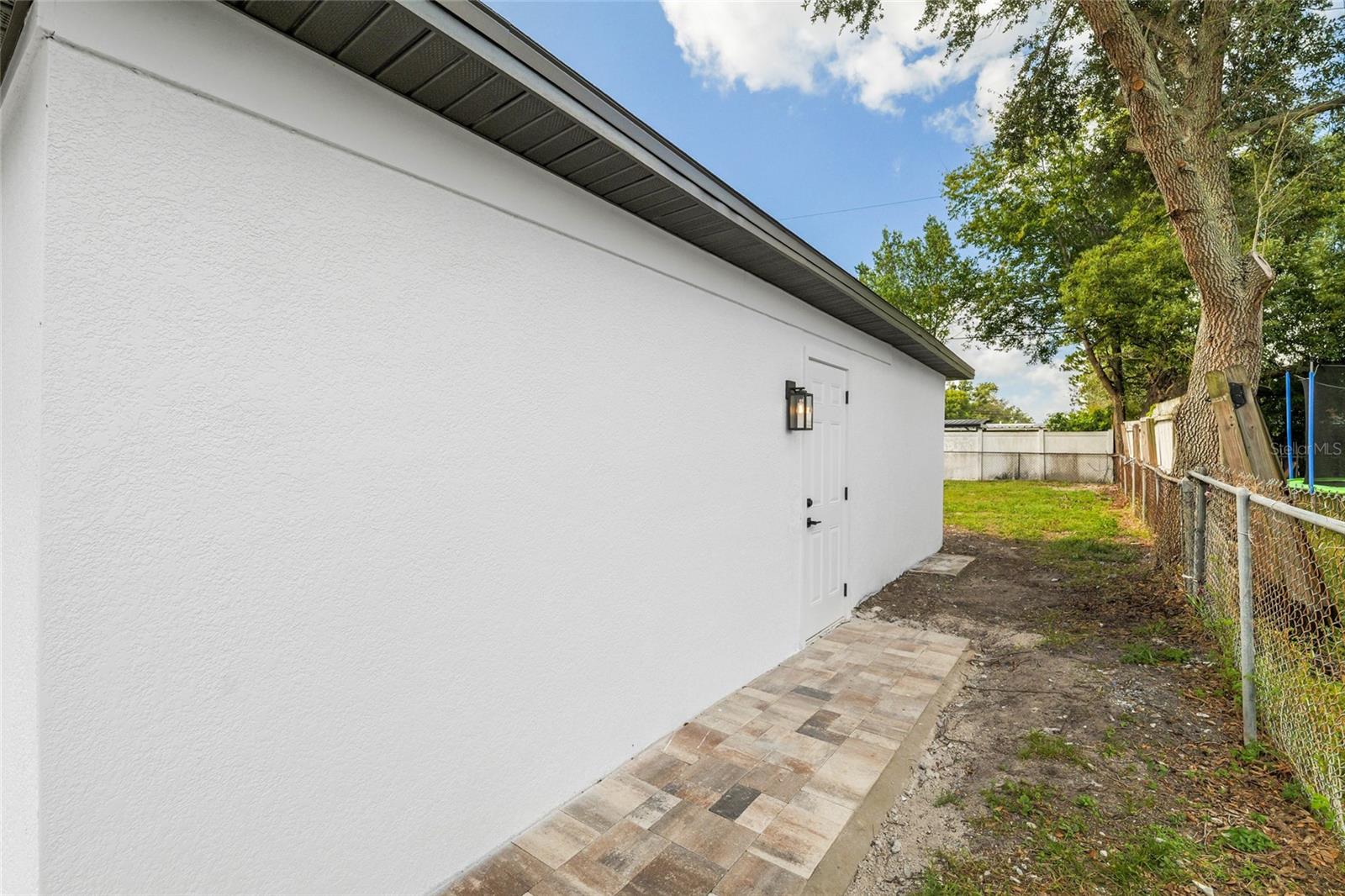 3215 WELBORN WAY, Tampa, FL 33619