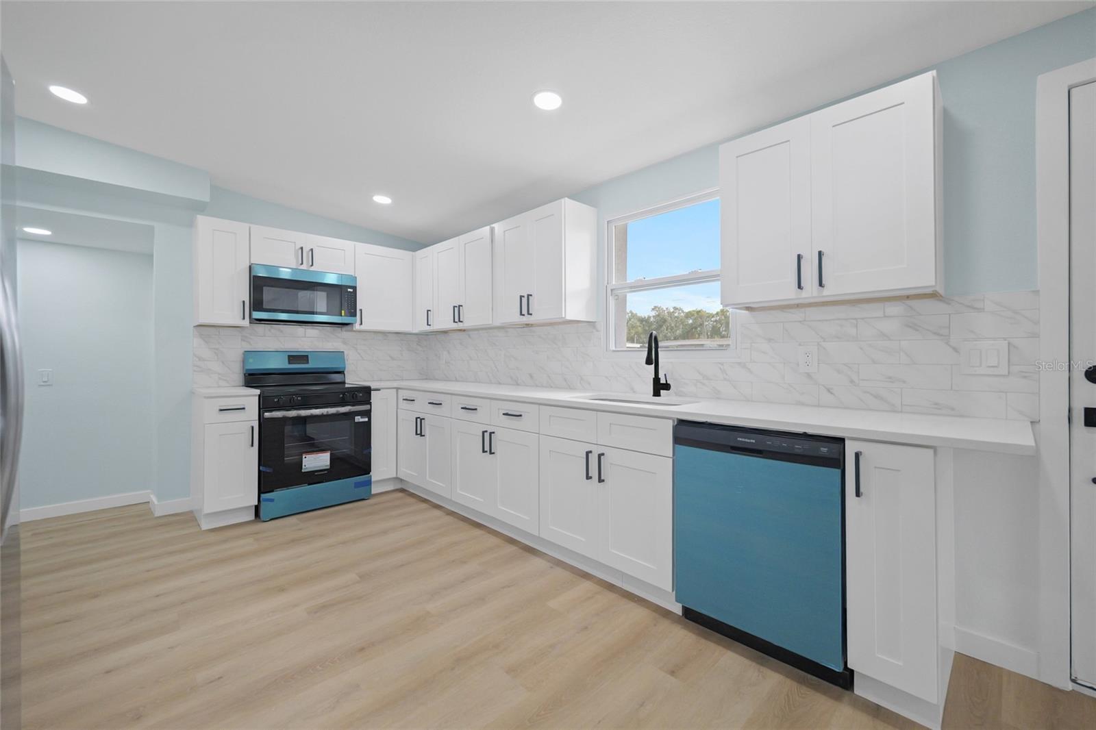3215 WELBORN WAY, Tampa, FL 33619