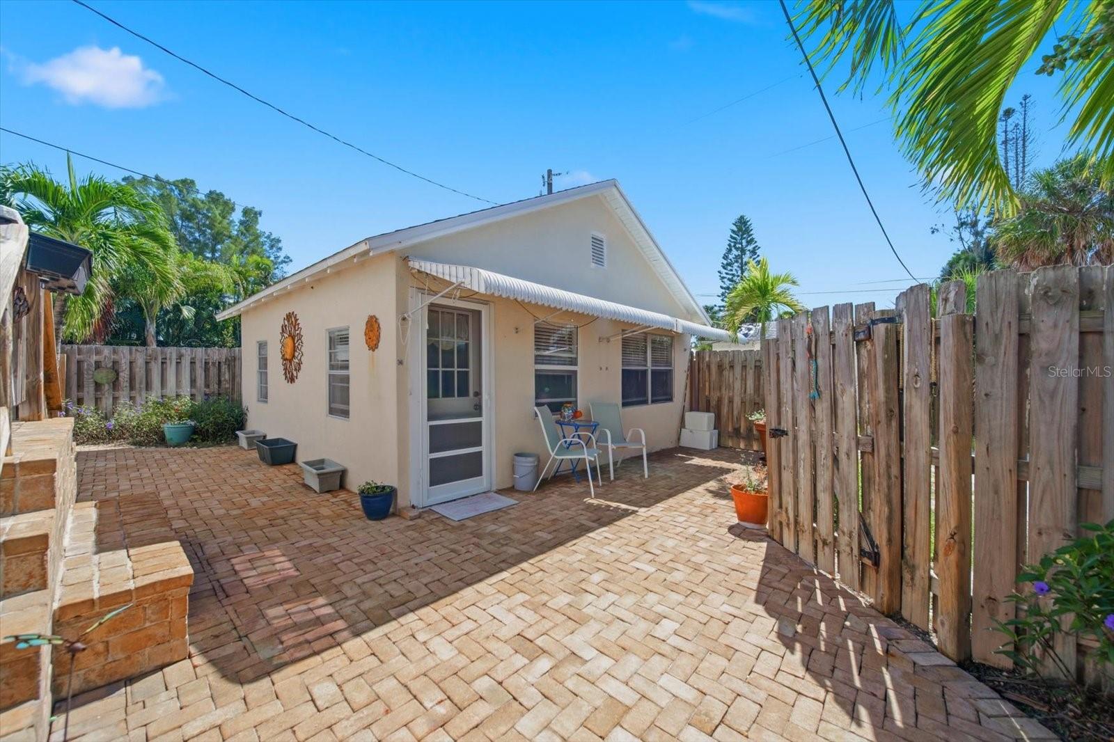 106 14TH AVENUE, St Pete Beach, FL 33706
