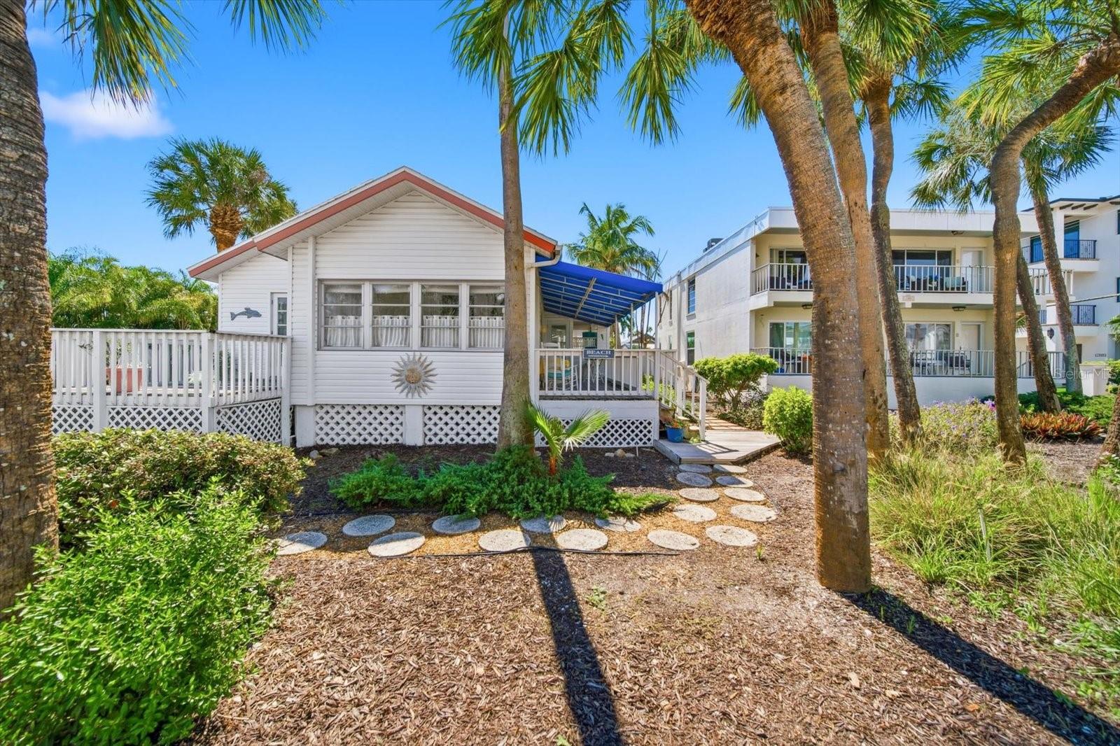106 14TH AVENUE, St Pete Beach, FL 33706