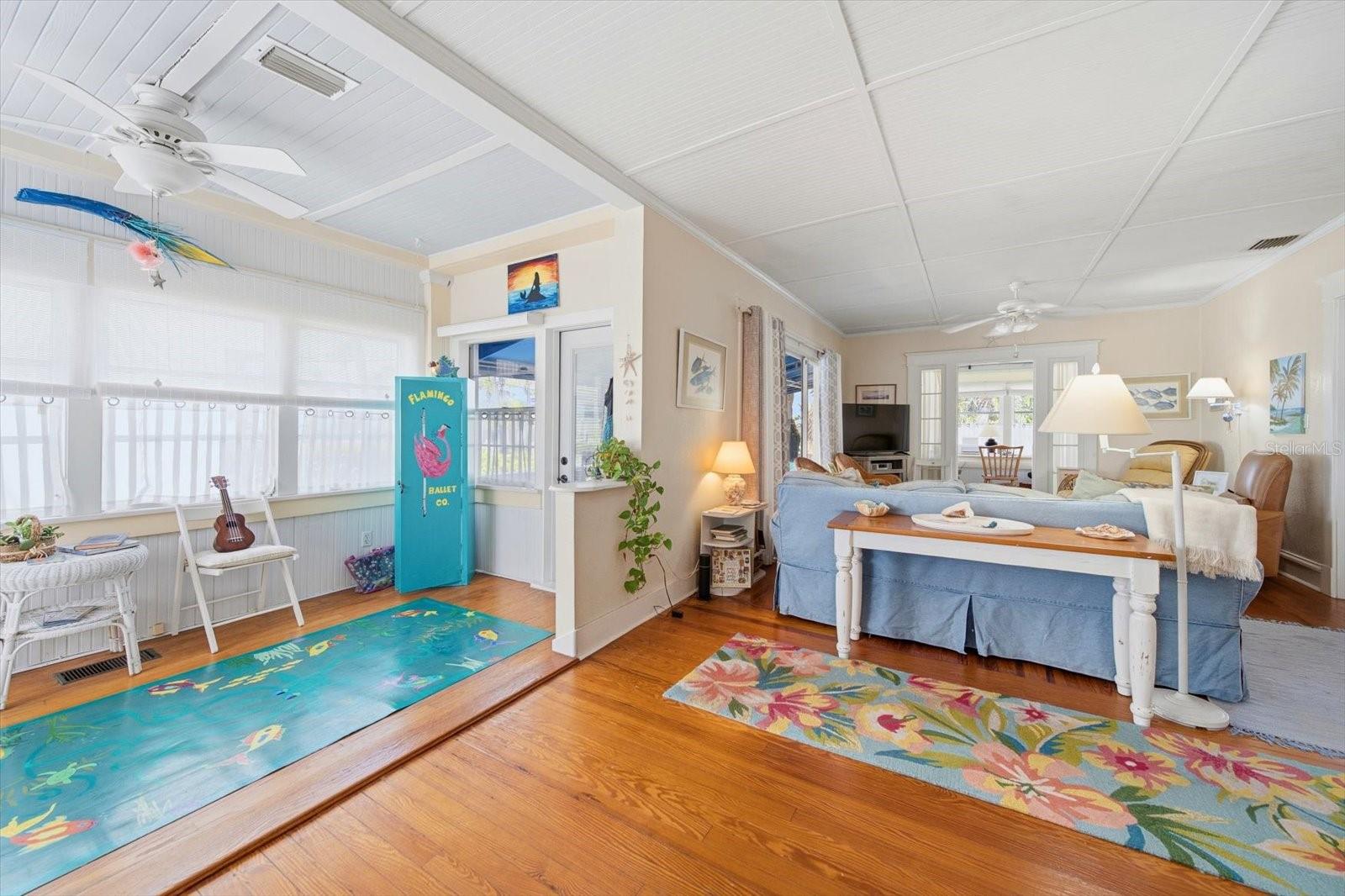 106 14TH AVENUE, St Pete Beach, FL 33706