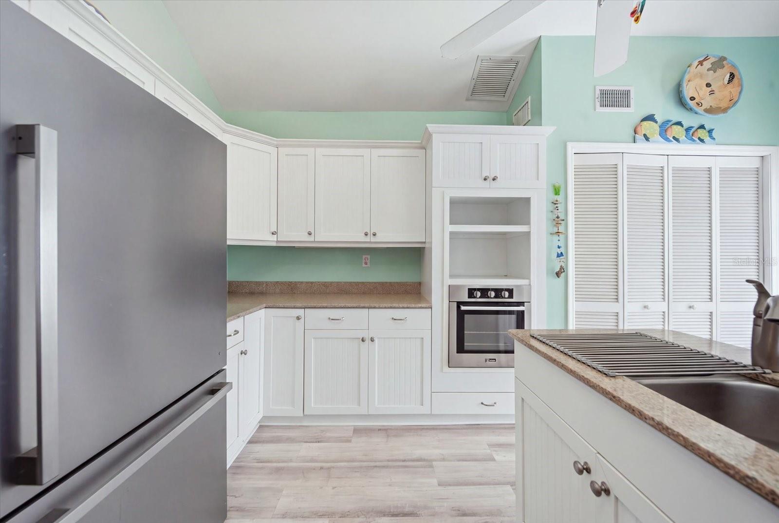 106 14TH AVENUE, St Pete Beach, FL 33706