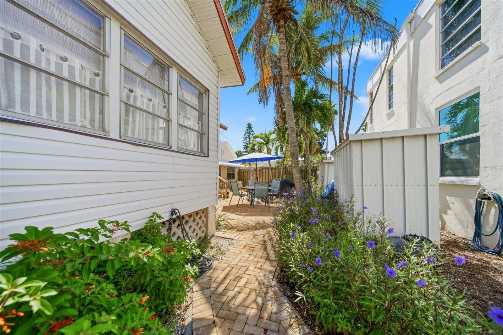 106 14TH AVENUE, St Pete Beach, FL 33706