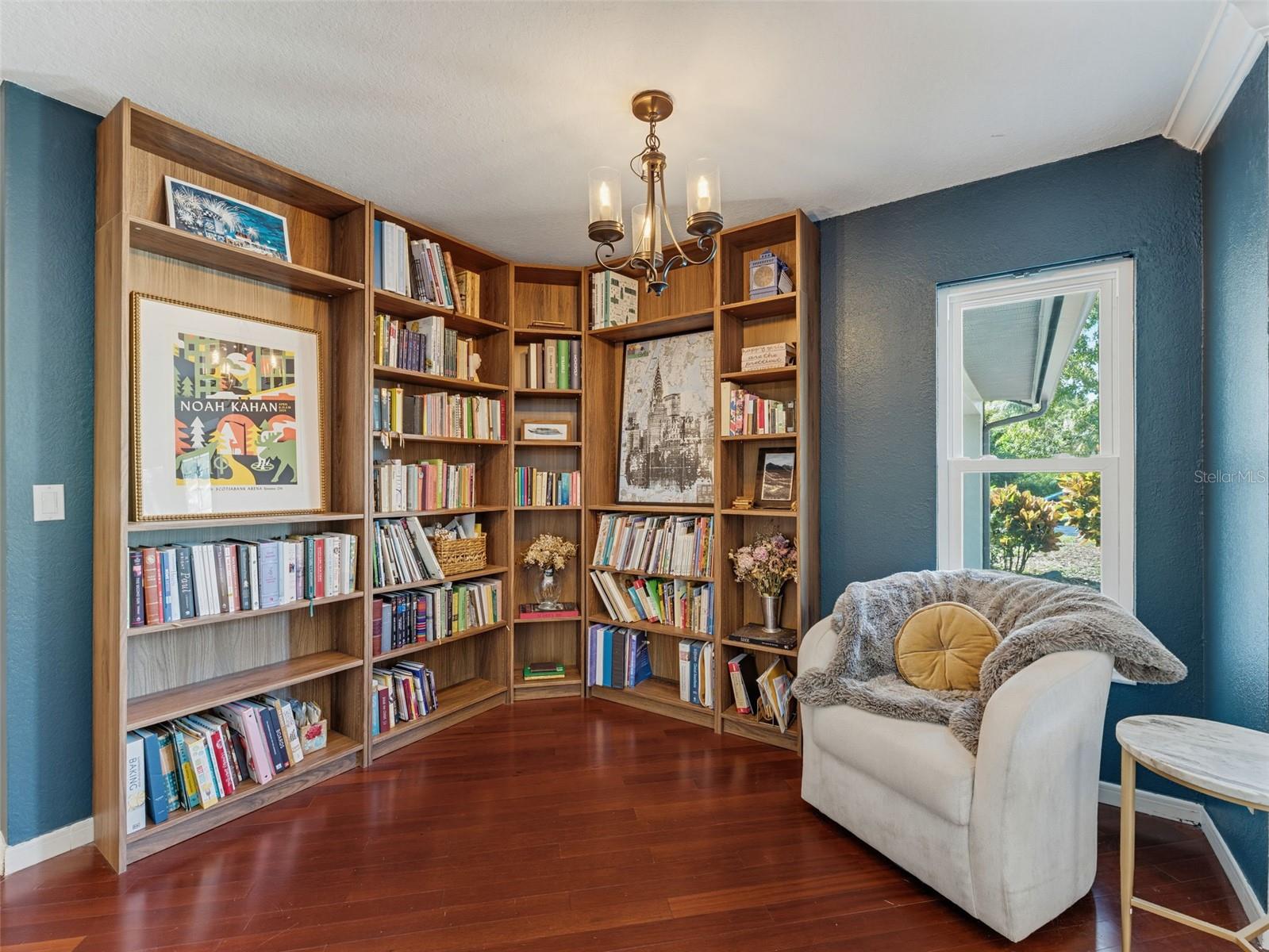 Front Library/Flex 2