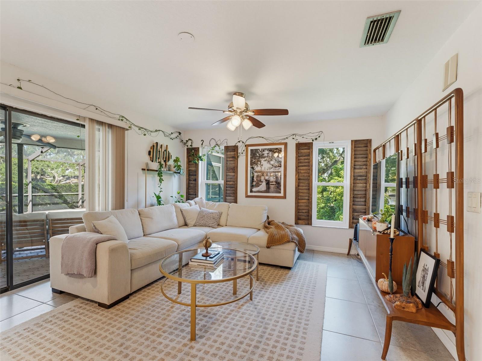 Family Room 4