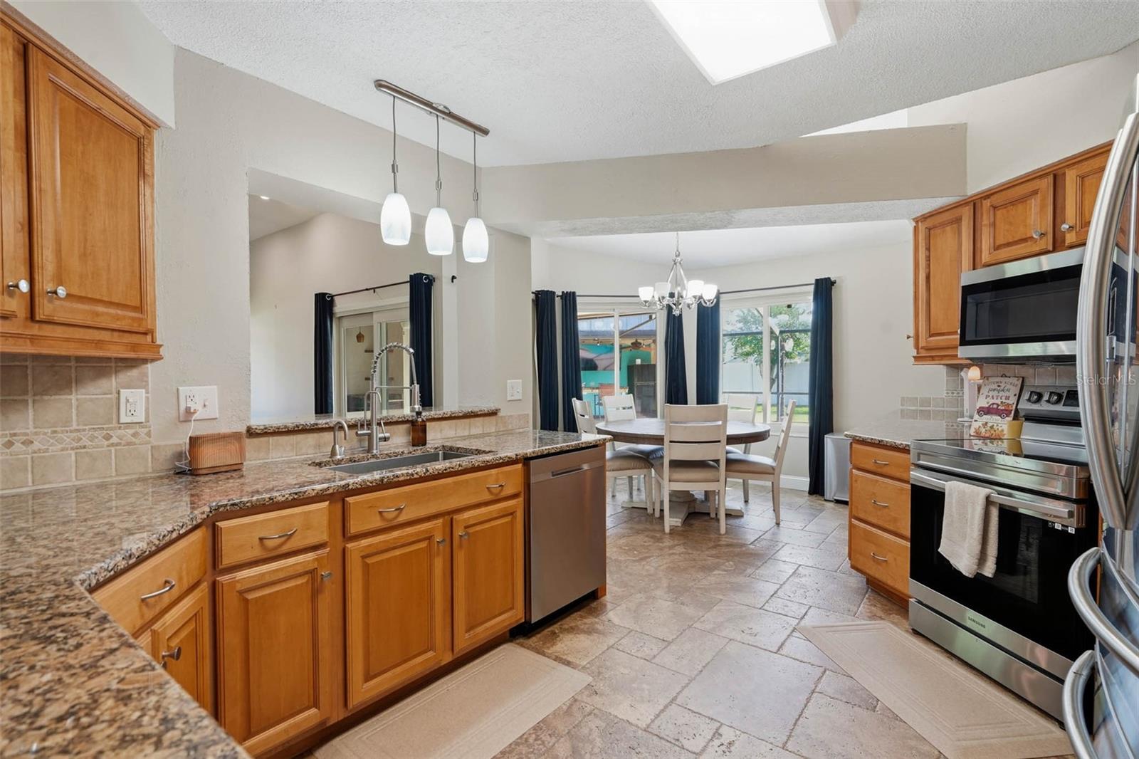 2715 MOCK ORANGE COURT, Valrico, FL 33594