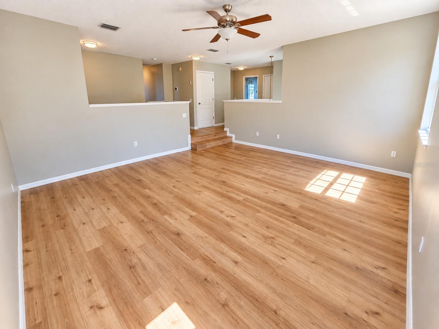 Upstairs Living Room / Bonus Room