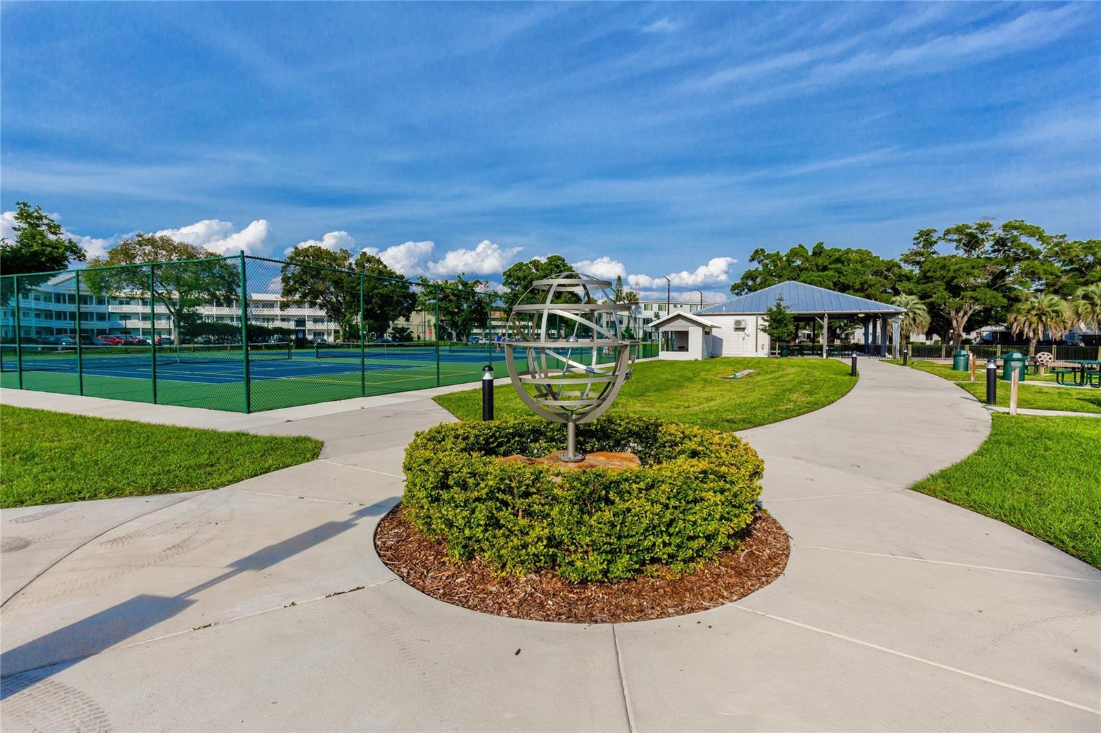 2072 AUSTRALIA WAY W, #42, Clearwater, FL 33763