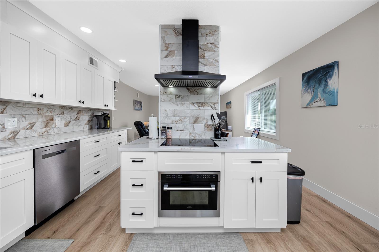 2072 AUSTRALIA WAY W, #42, Clearwater, FL 33763