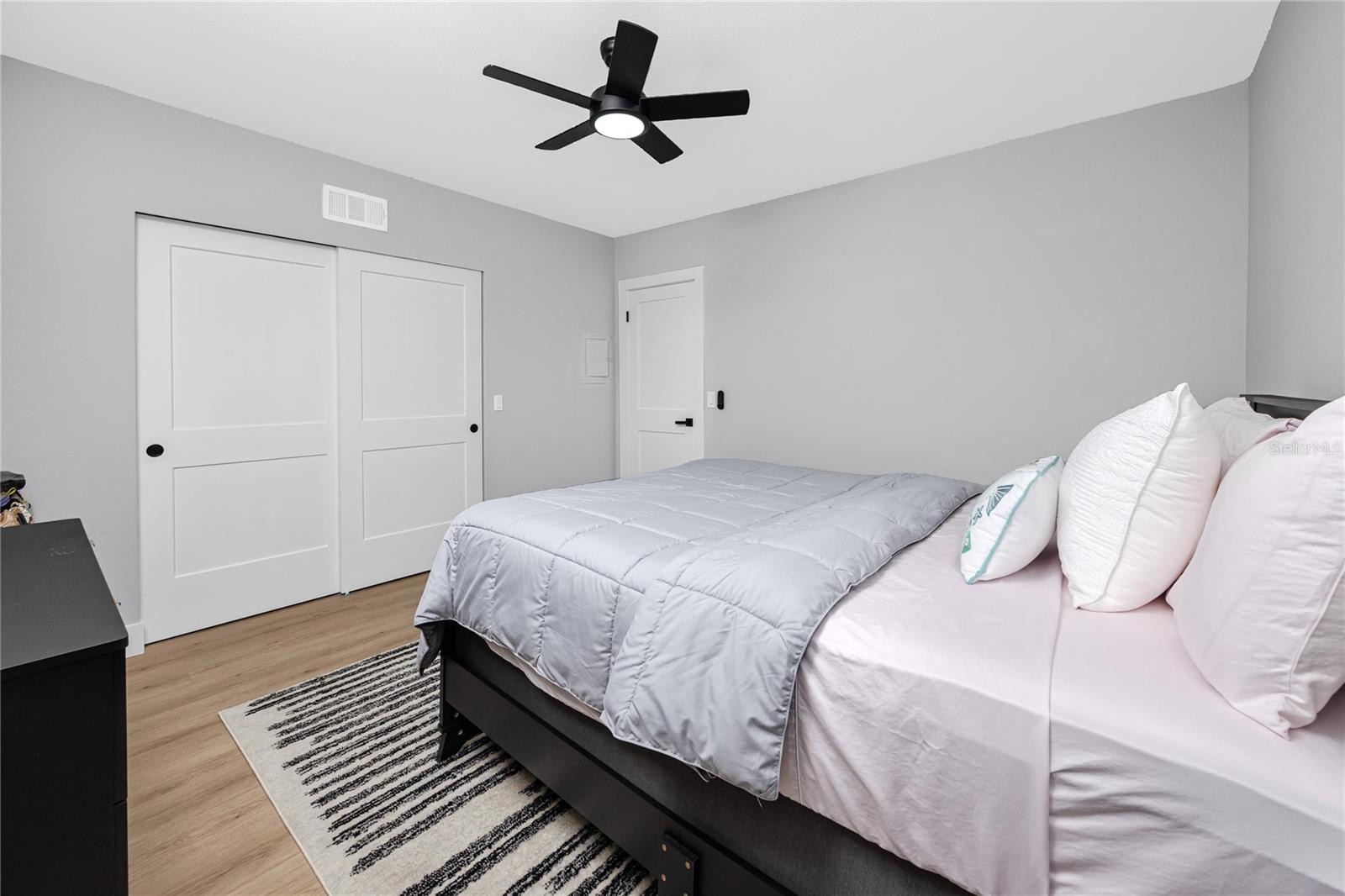 2072 AUSTRALIA WAY W, #42, Clearwater, FL 33763