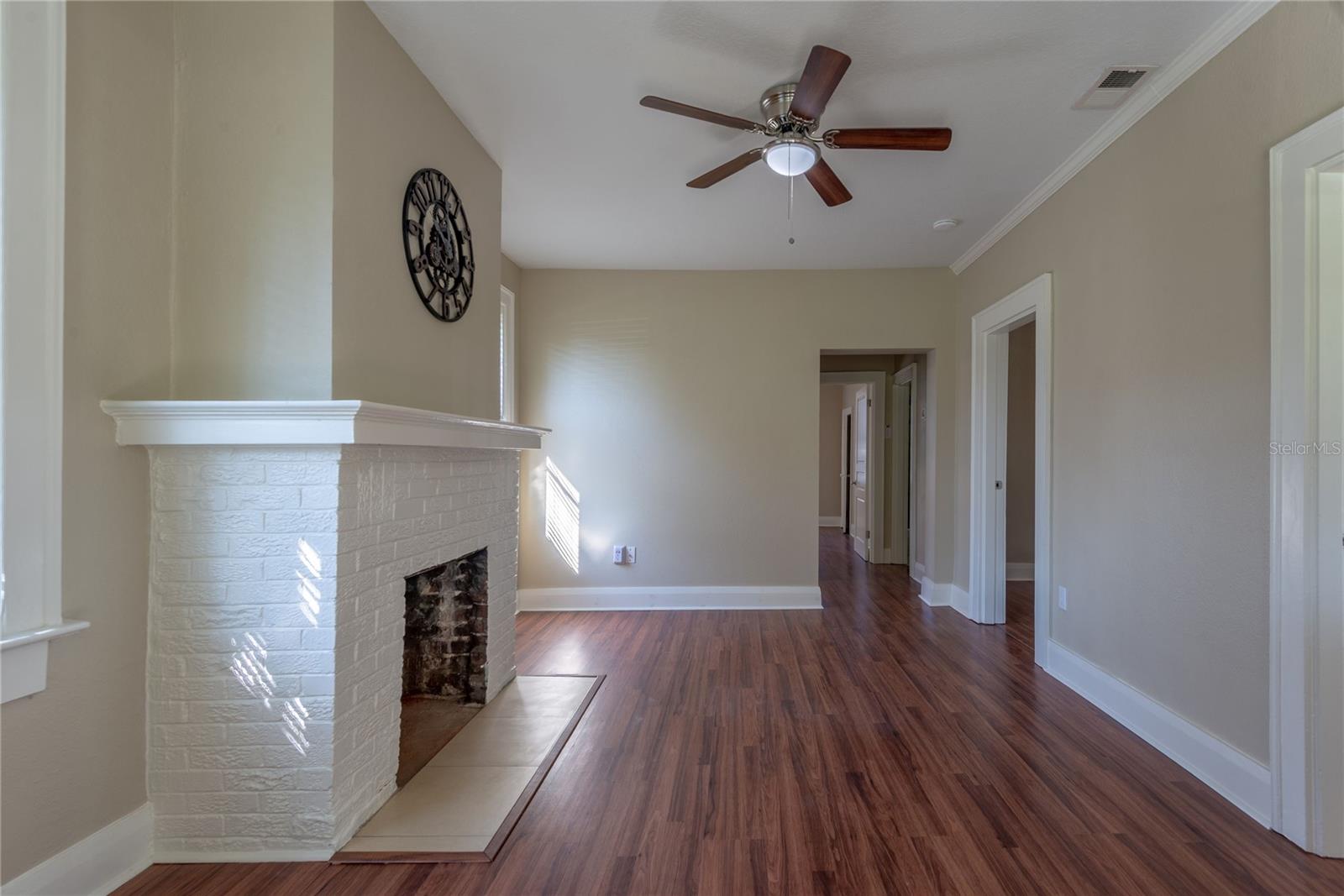 3810 N DARWIN AVENUE, Tampa, FL 33603 3810 N DARWIN AVENUE, Tampa, FL 33603