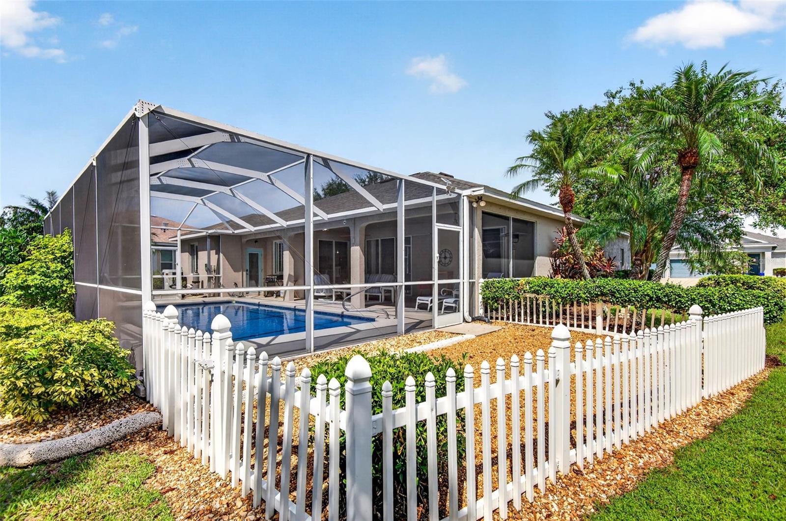 3825 SALIDA DELSOL DRIVE, Sun City Center, FL 33573