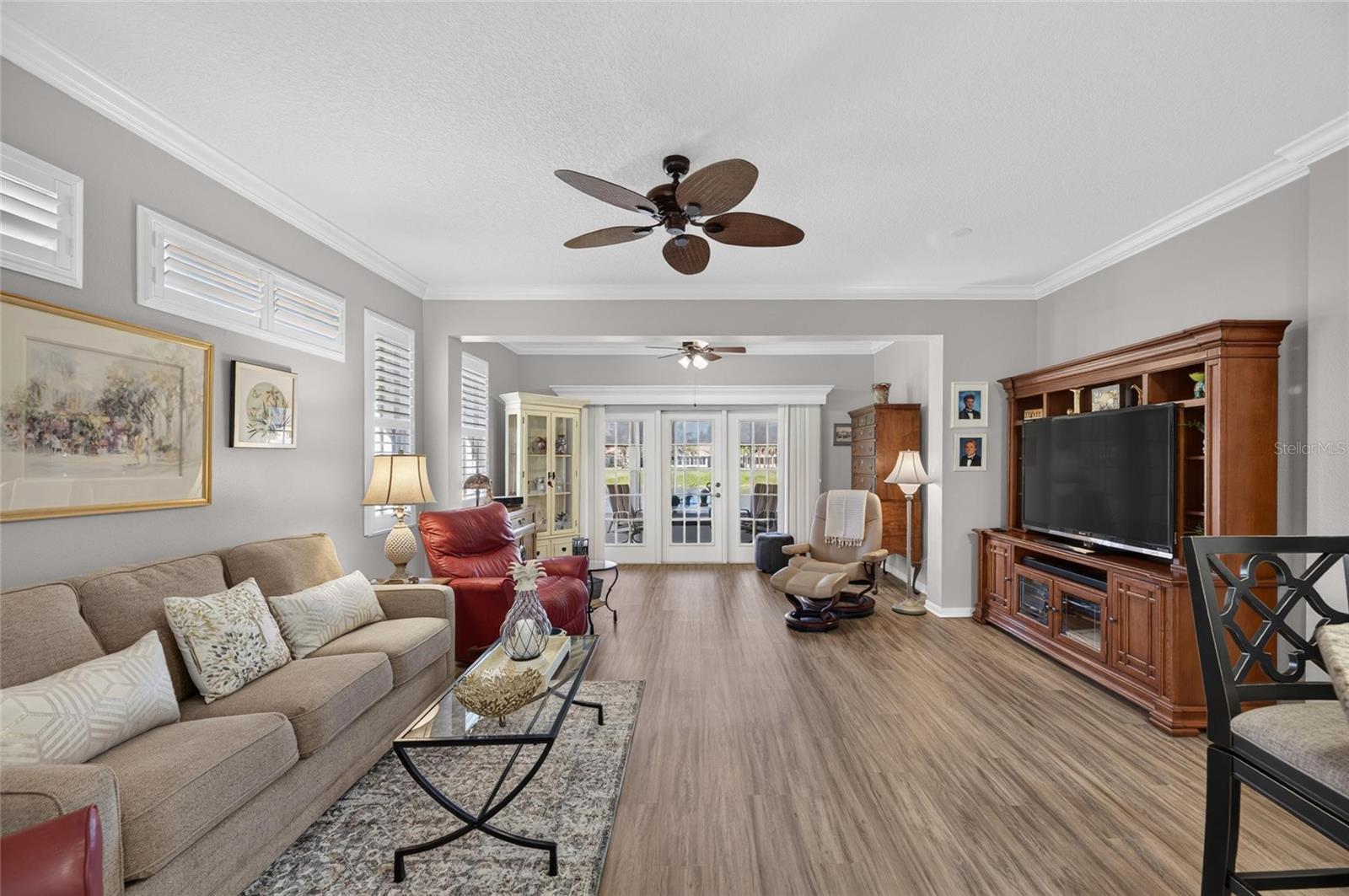 Extended Living or Living/Dining