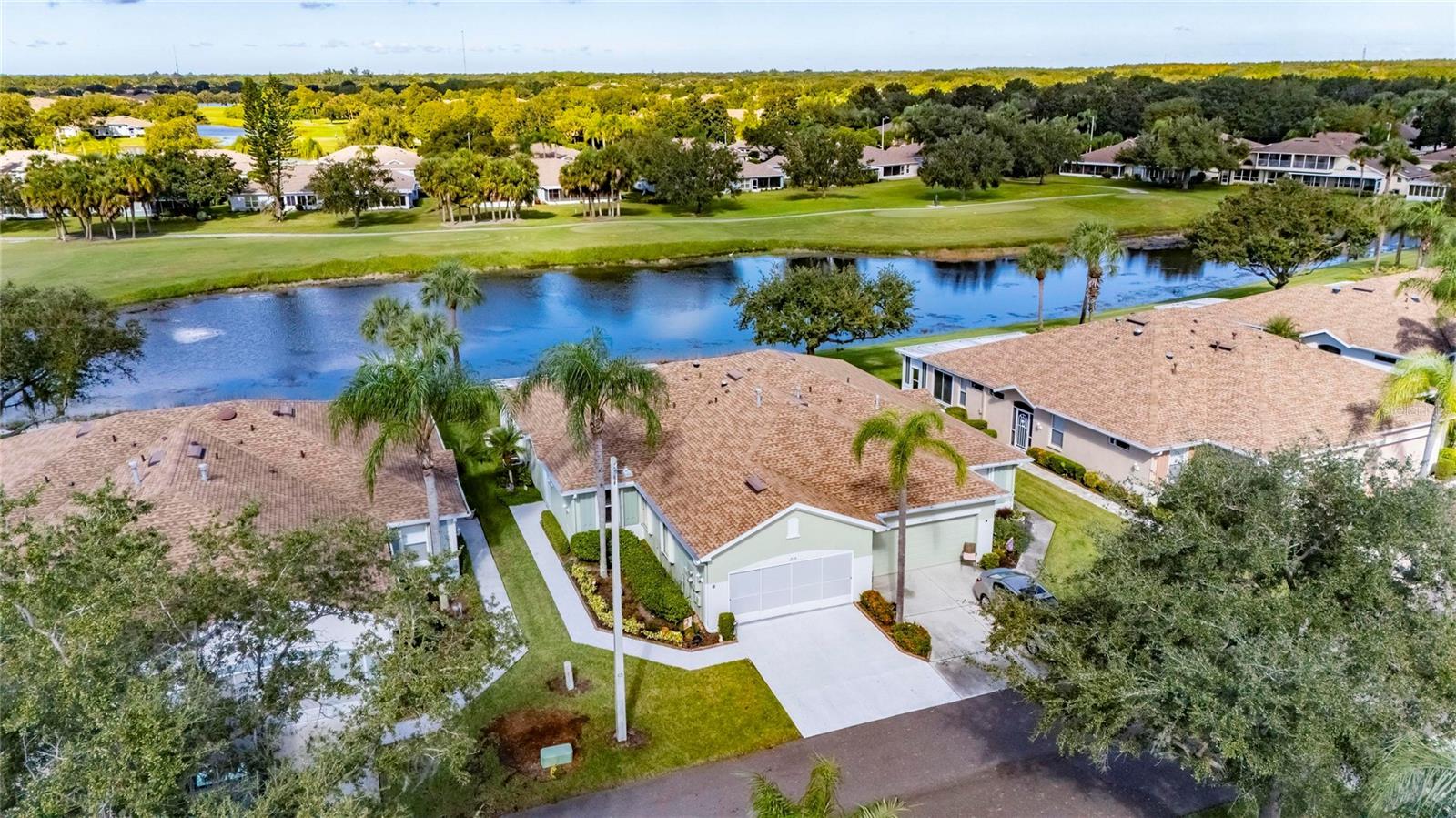 1229 HUNTINGTON GREENS DRIVE, #12, Sun City Center, FL 33573