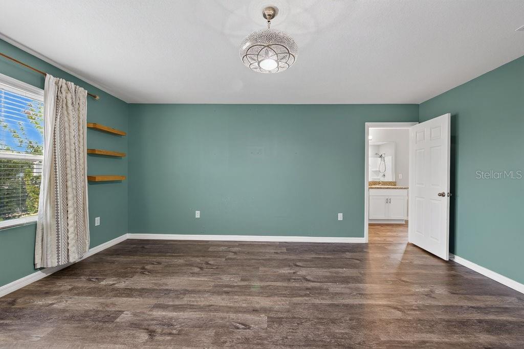 14621 BRUMBY RIDGE AVENUE, Lithia, FL 33547