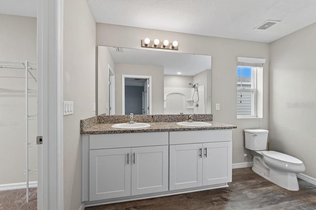 14621 BRUMBY RIDGE AVENUE, Lithia, FL 33547