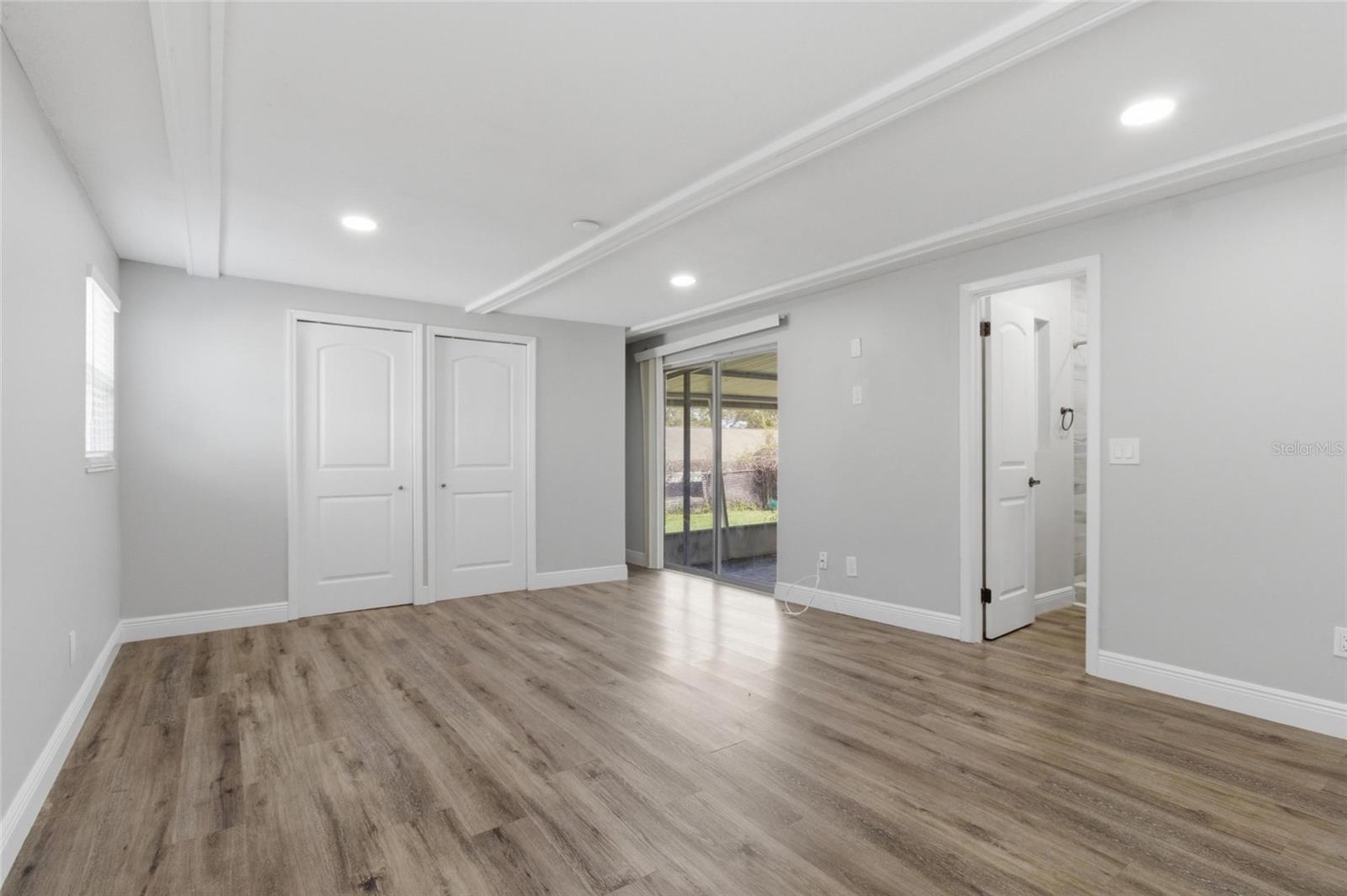 8609 CHINABERRY DRIVE, Tampa, FL 33637