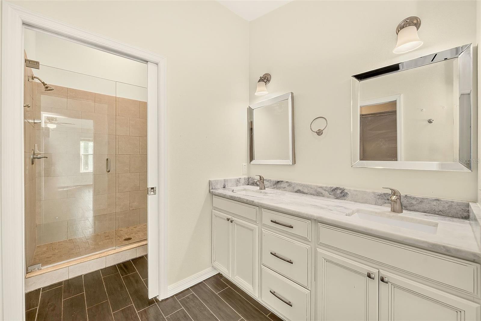 Primary Bath has dual sinks and is en-suite