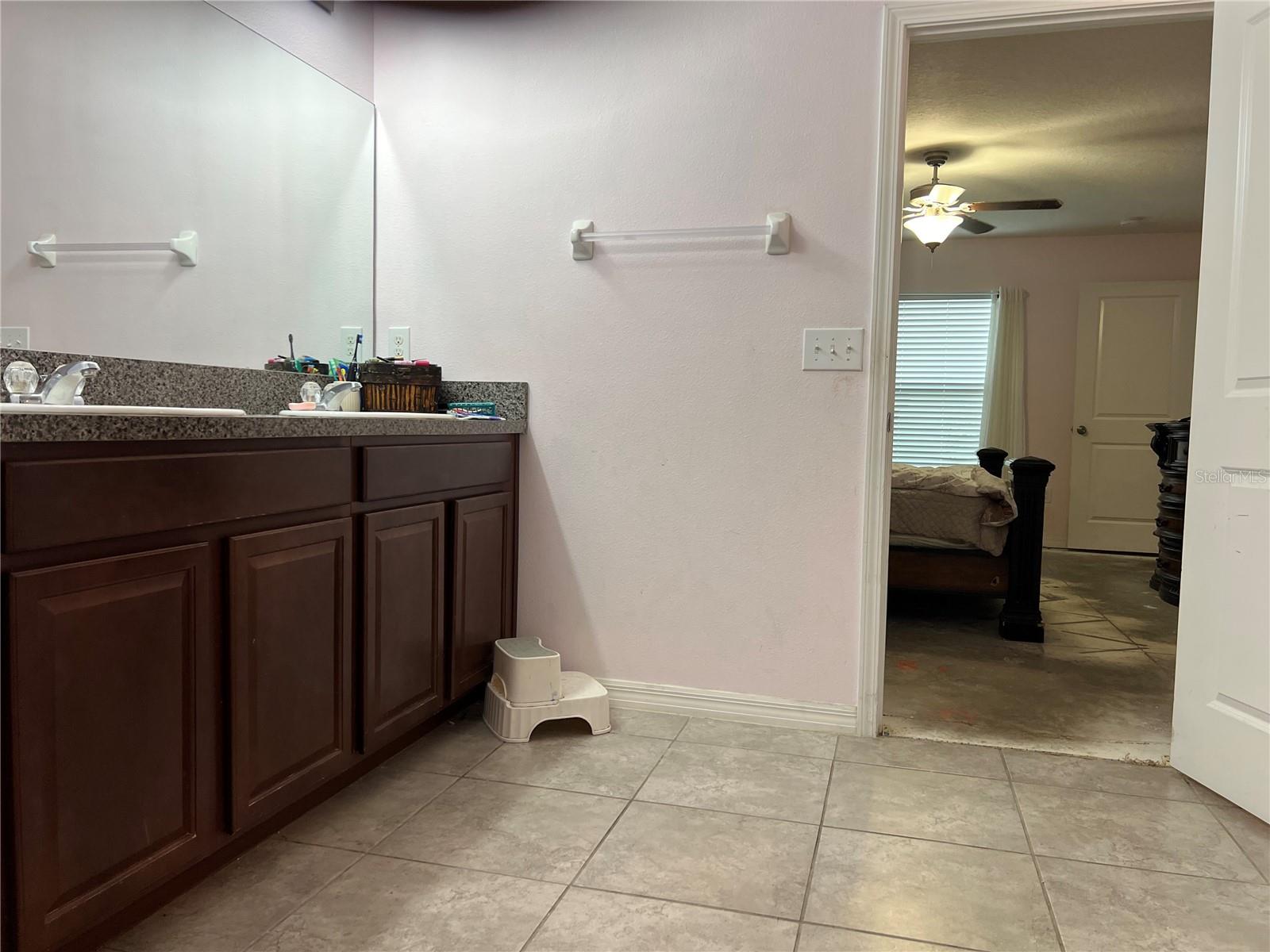 4908 BABBLING BROOK LANE, Wimauma, FL 33598