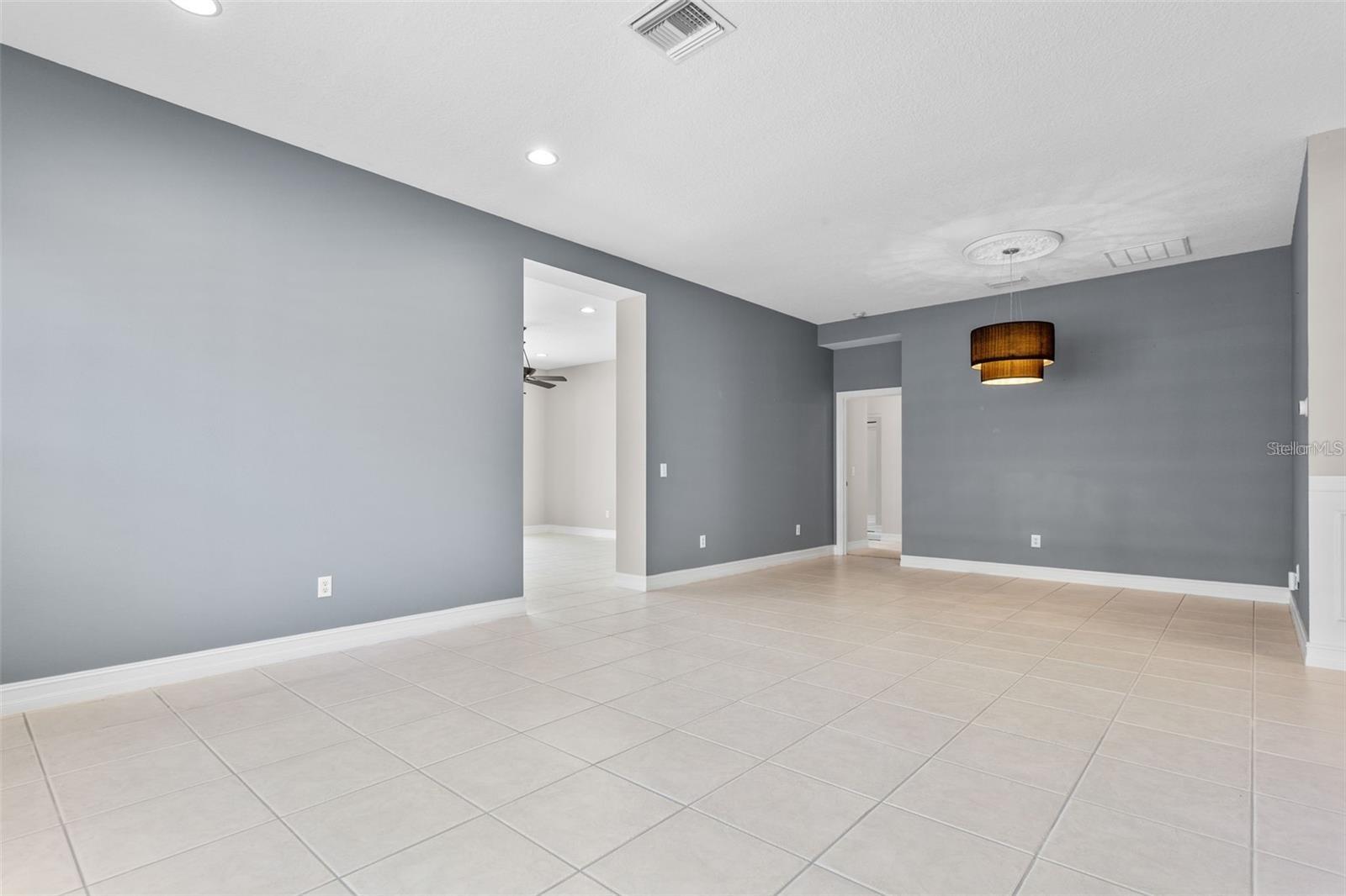 4925 SANDY BROOK CIRCLE, Wimauma, FL 33598 4925 SANDY BROOK CIRCLE, Wimauma, FL 33598