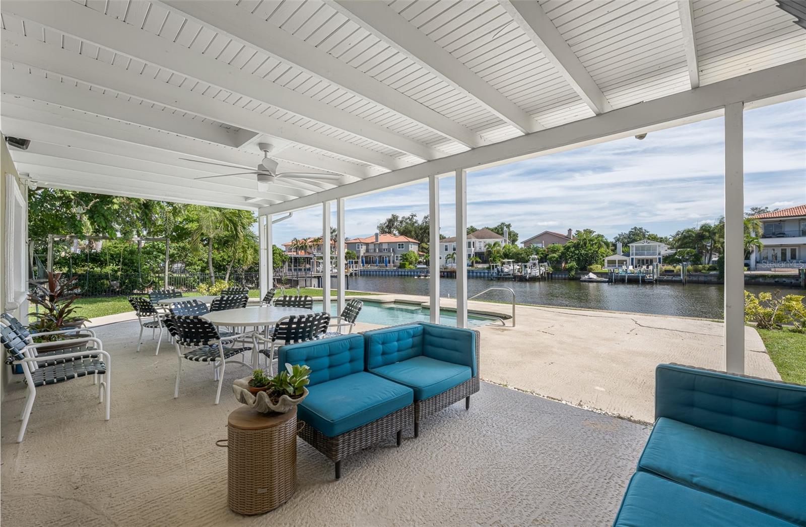 628 RIVIERA DRIVE, Tampa, FL 33606