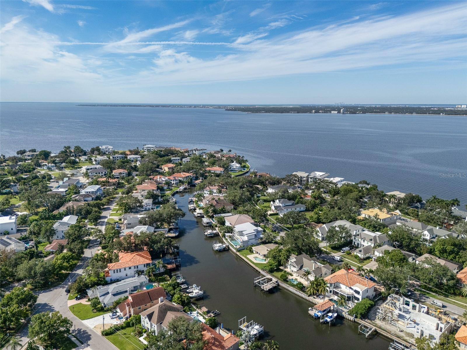 628 RIVIERA DRIVE, Tampa, FL 33606