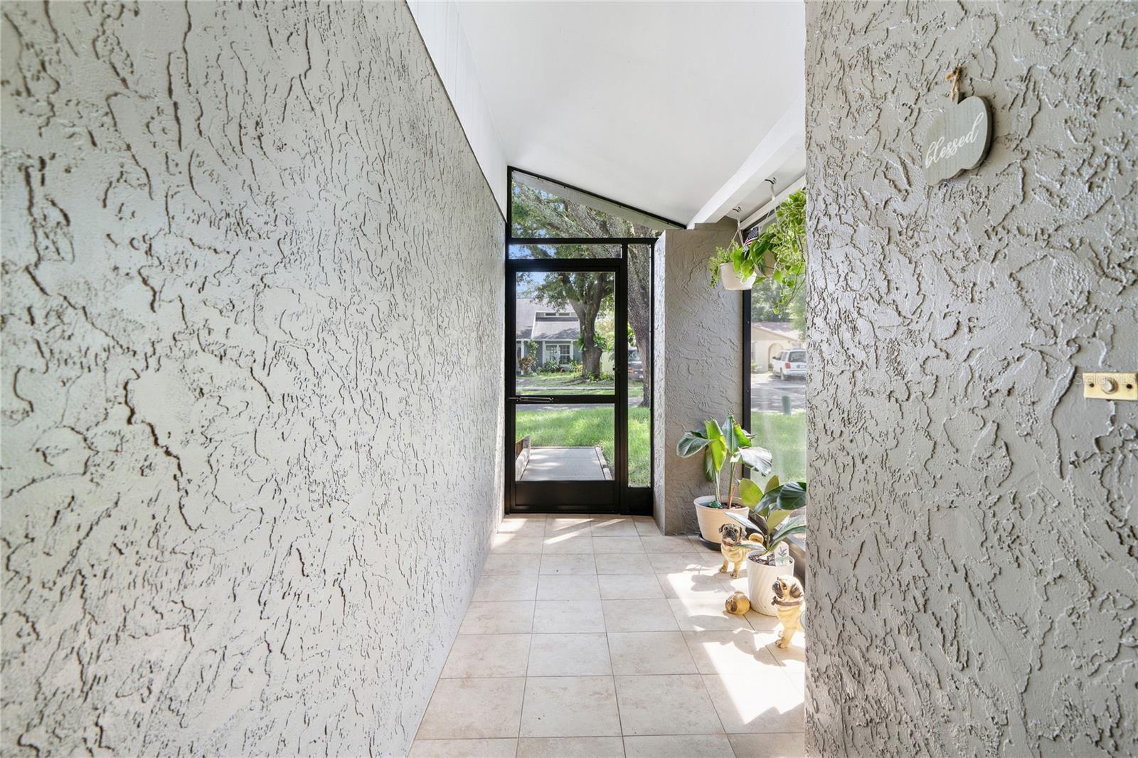 3105 SANDSPUR DRIVE, Tampa, FL 33618