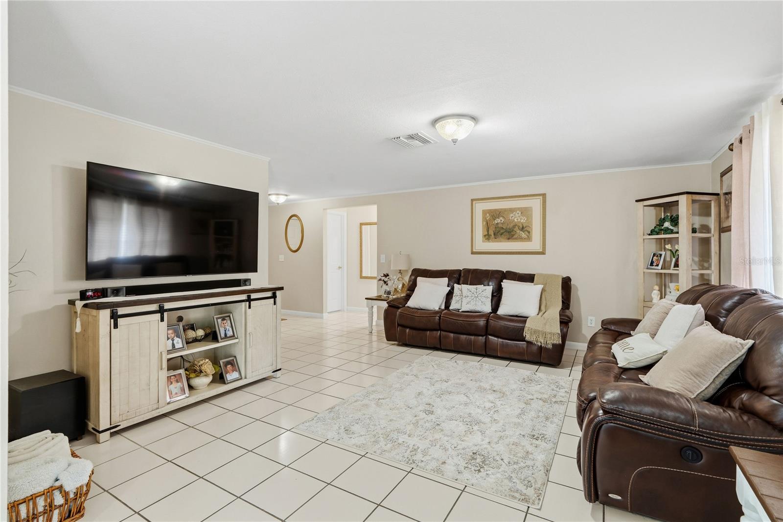 3105 SANDSPUR DRIVE, Tampa, FL 33618