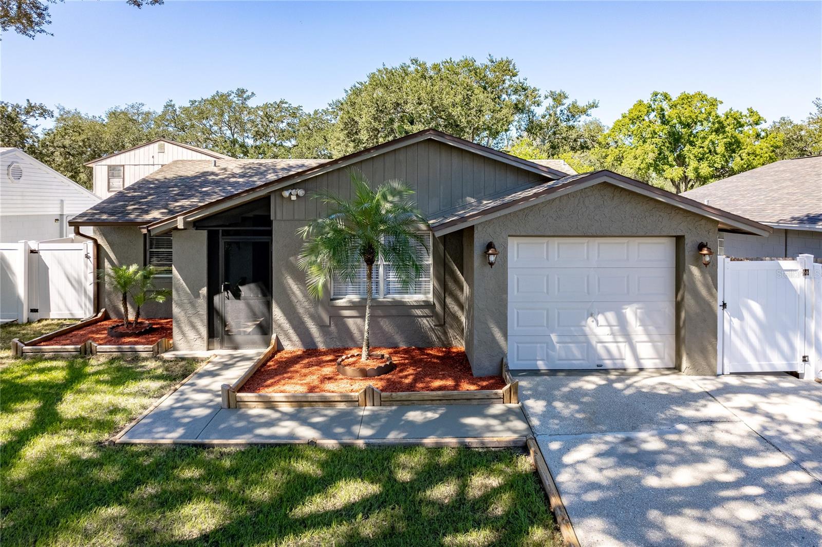 3105 SANDSPUR DRIVE, Tampa, FL 33618 3105 SANDSPUR DRIVE, Tampa, FL 33618