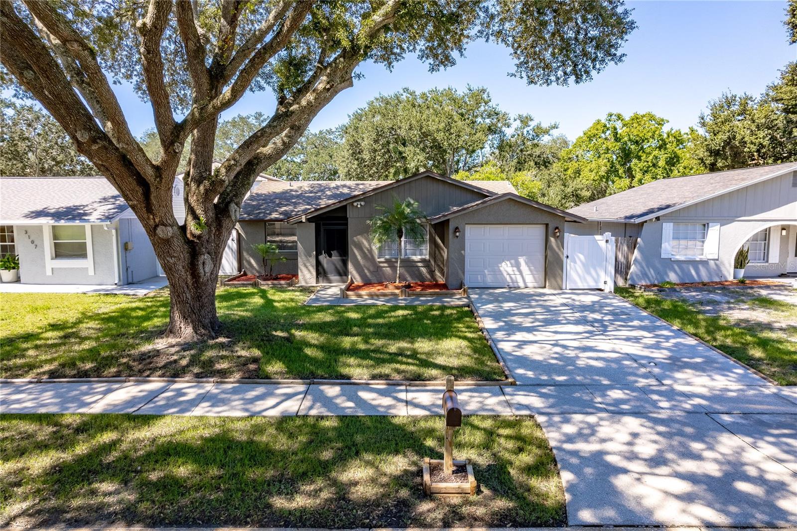 3105 SANDSPUR DRIVE, Tampa, FL 33618