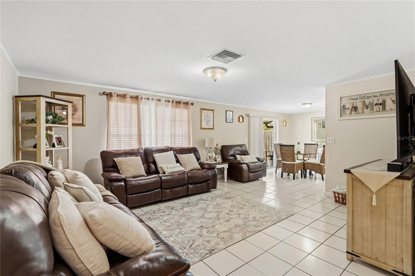 3105 SANDSPUR DRIVE, Tampa, FL 33618