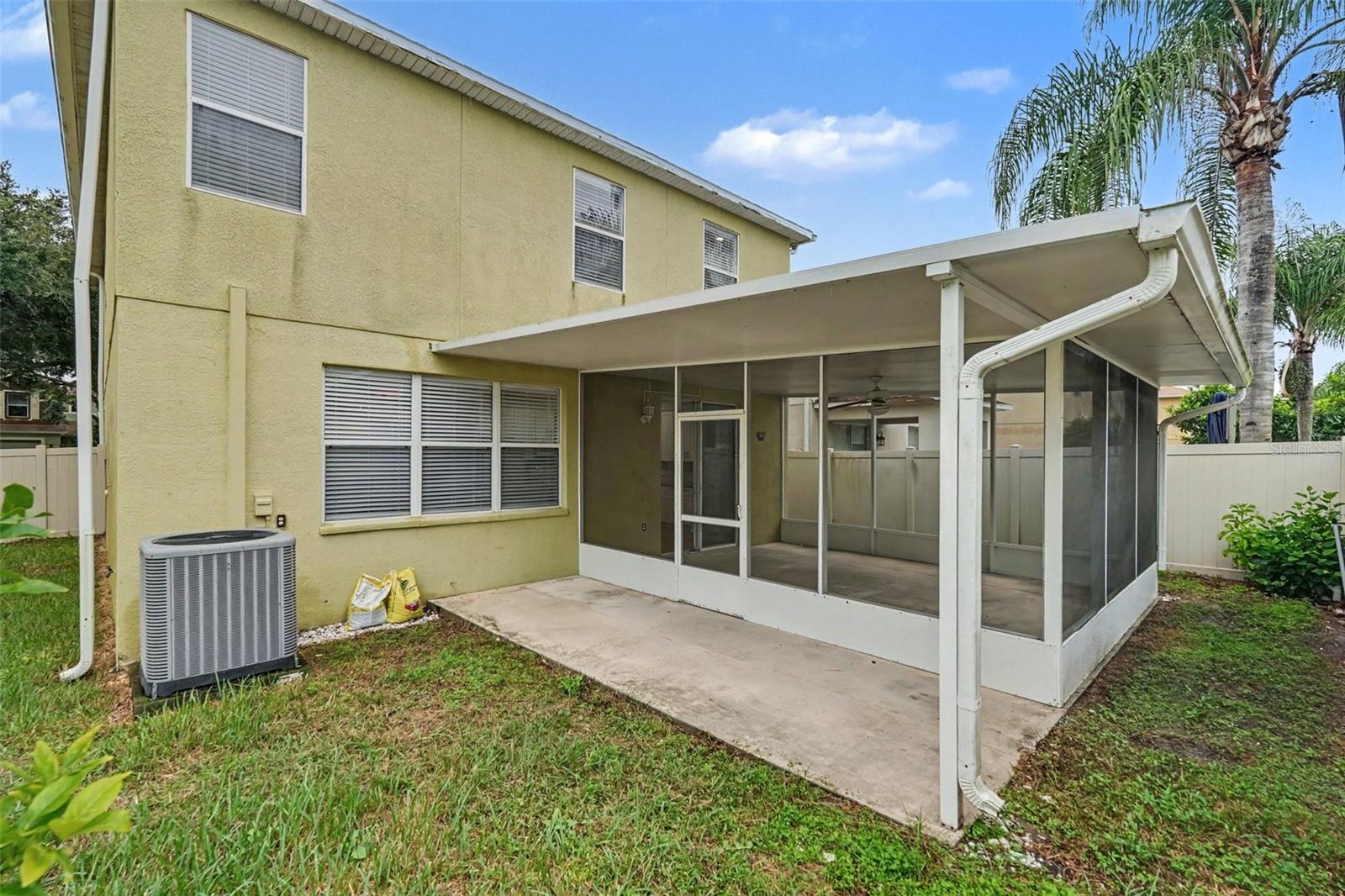 17511 GLENAPP DR, Land O Lakes, FL 34638