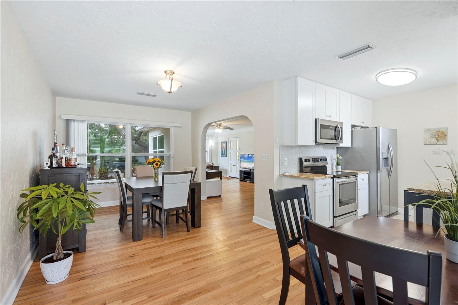 4567 25TH AVENUE N, St Petersburg, FL 33713