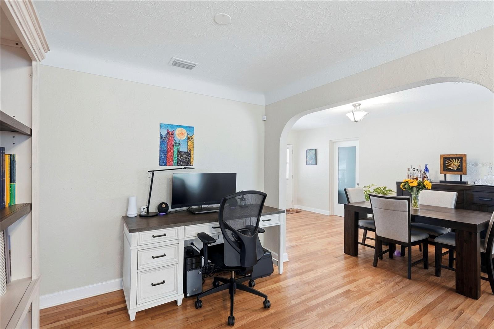 4567 25TH AVENUE N, St Petersburg, FL 33713