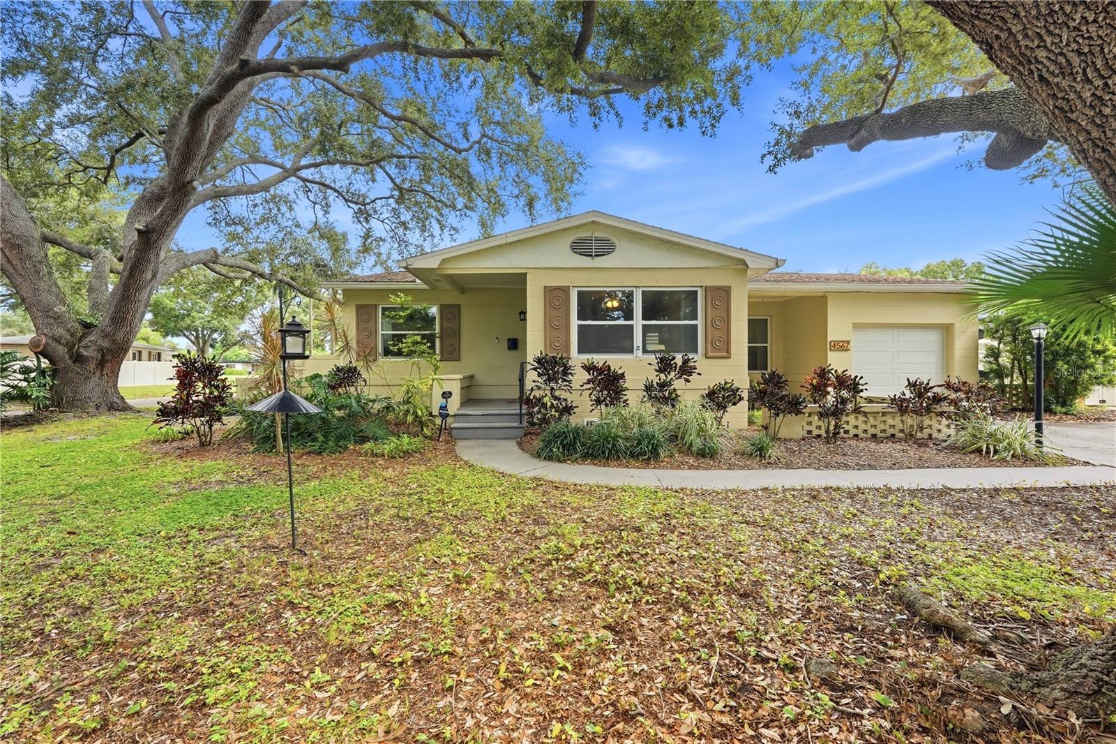 4567 25TH AVENUE N, St Petersburg, FL 33713