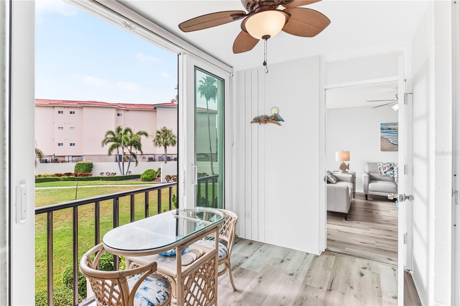 7400 SUN ISLAND DRIVE S, #203, South Pasadena, FL 33707