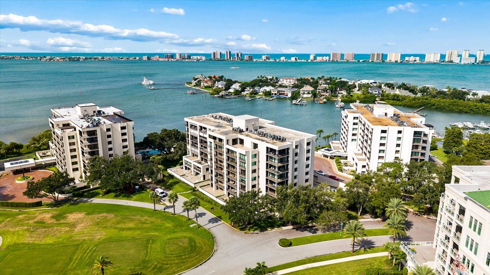 6 BELLEVIEW BOULEVARD, #604, Belleair, FL 33756