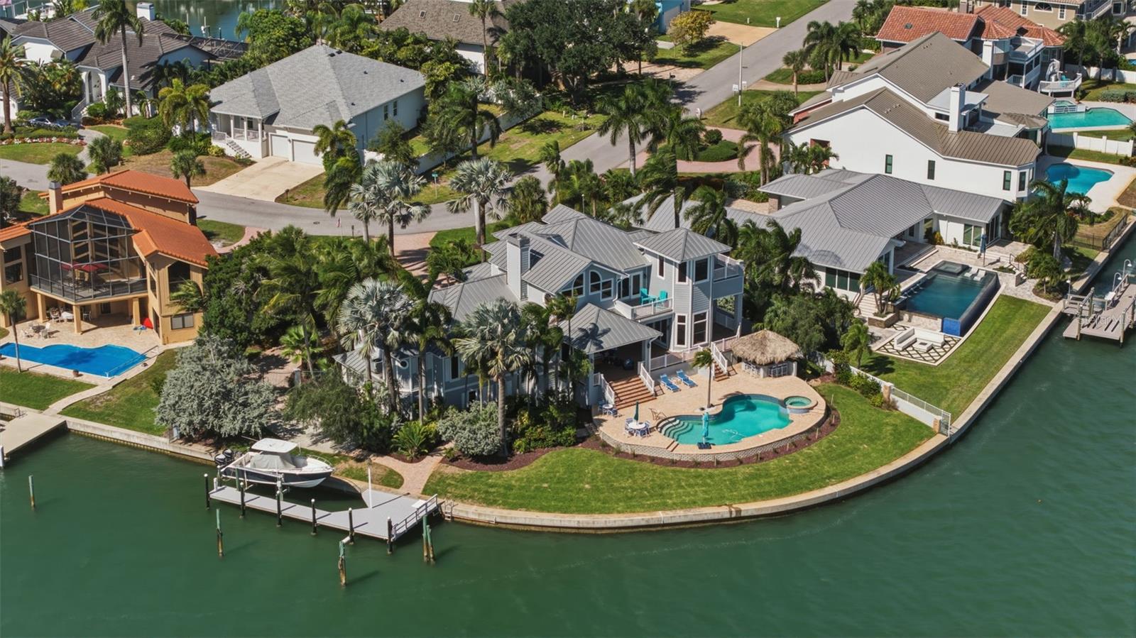 102 8TH STREET E, Tierra Verde, FL 33715 102 8TH STREET E, Tierra Verde, FL 33715