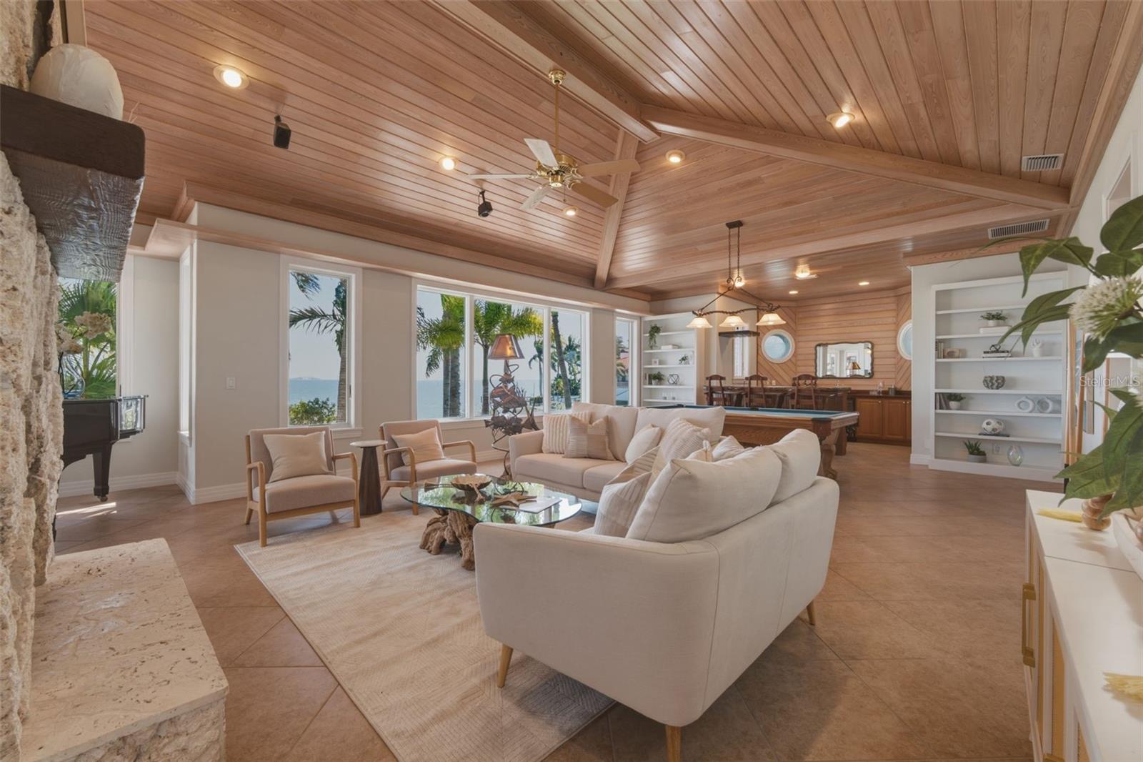 102 8TH STREET E, Tierra Verde, FL 33715