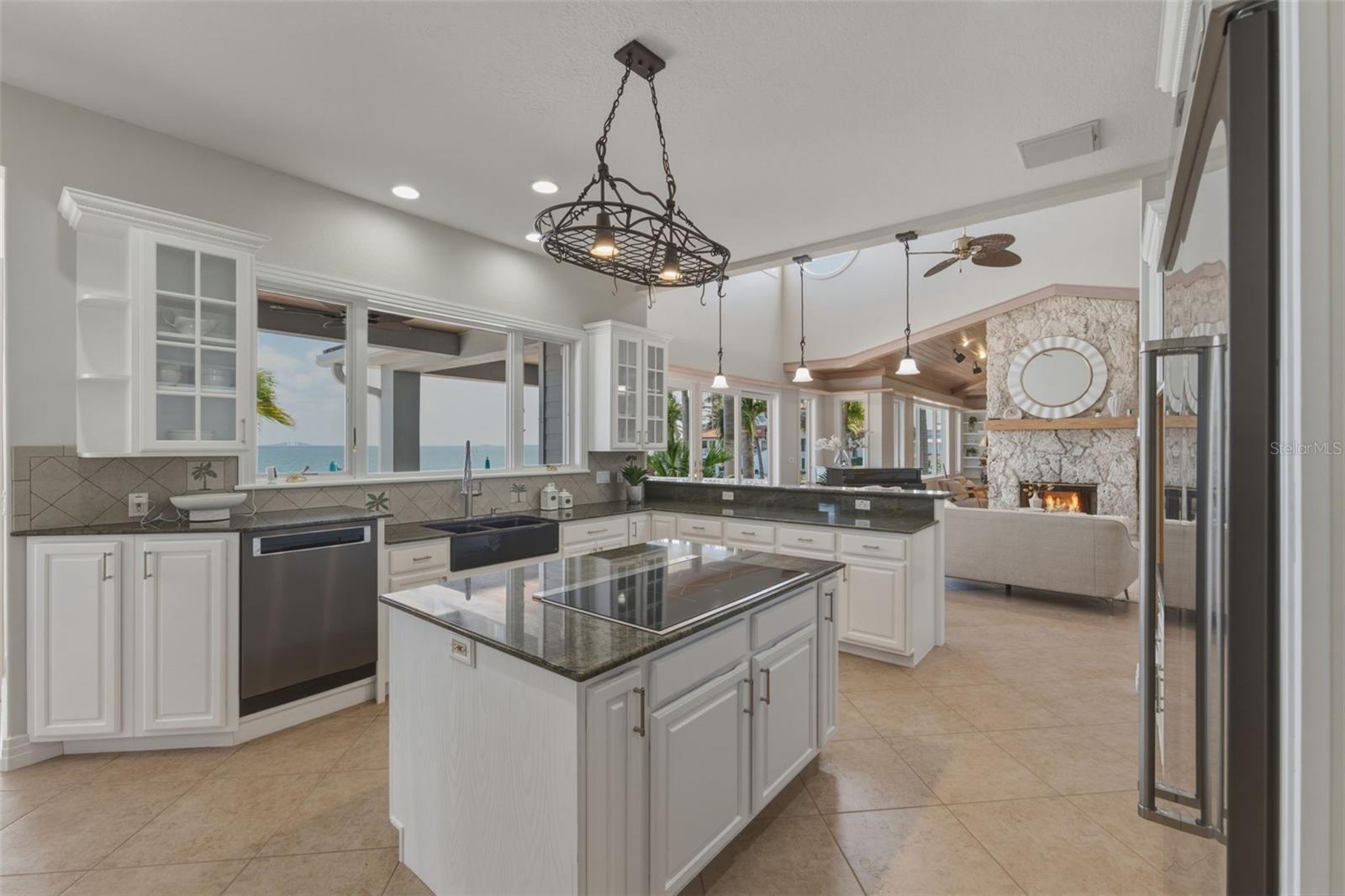102 8TH STREET E, Tierra Verde, FL 33715