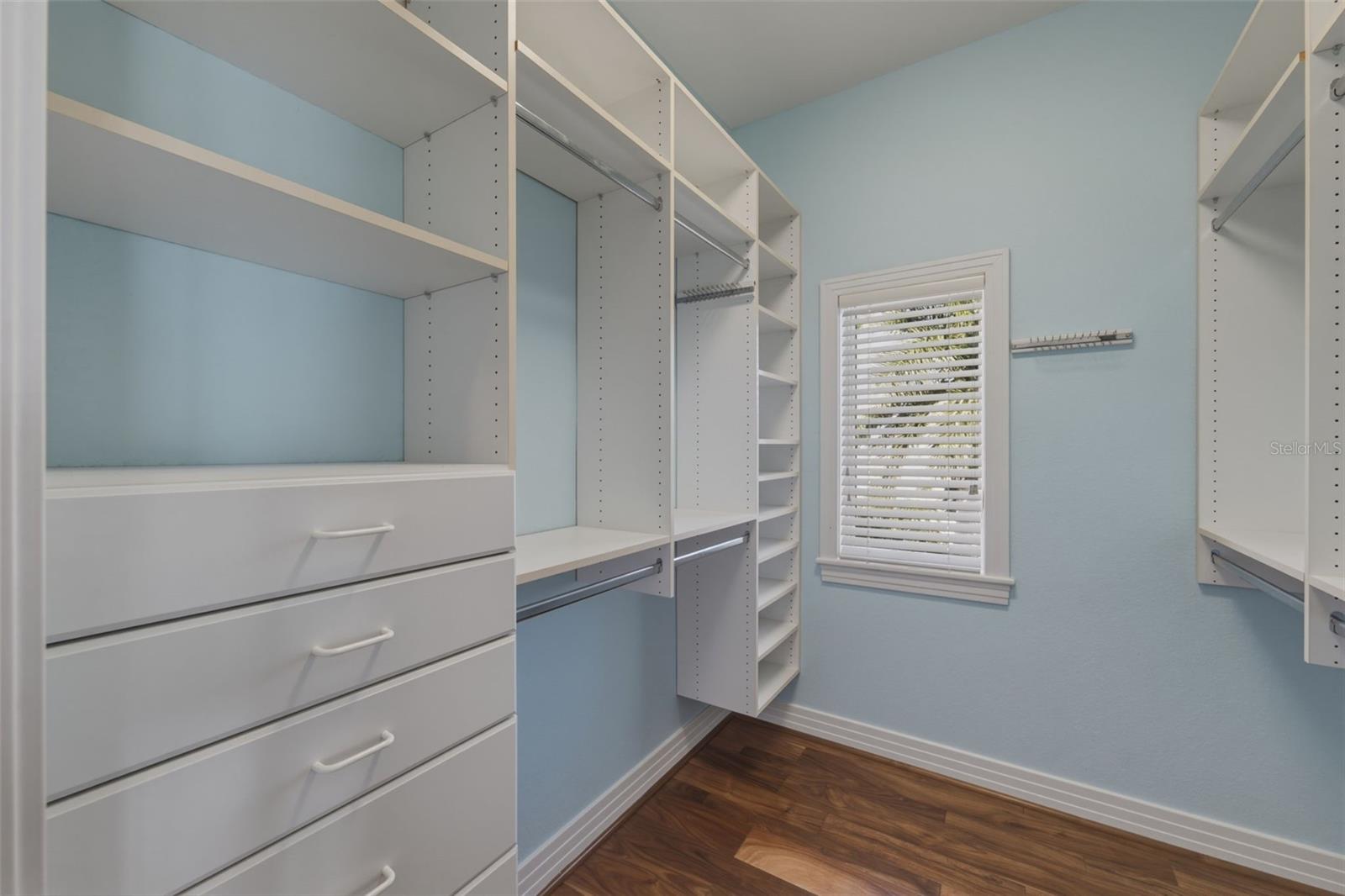 102 8TH STREET E, Tierra Verde, FL 33715