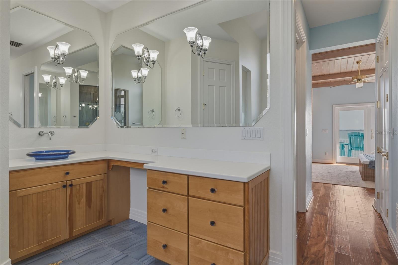 102 8TH STREET E, Tierra Verde, FL 33715