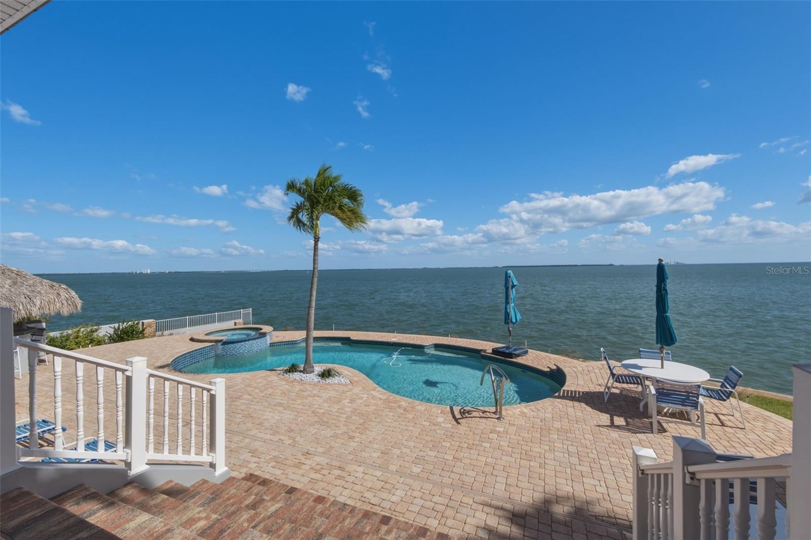 102 8TH STREET E, Tierra Verde, FL 33715