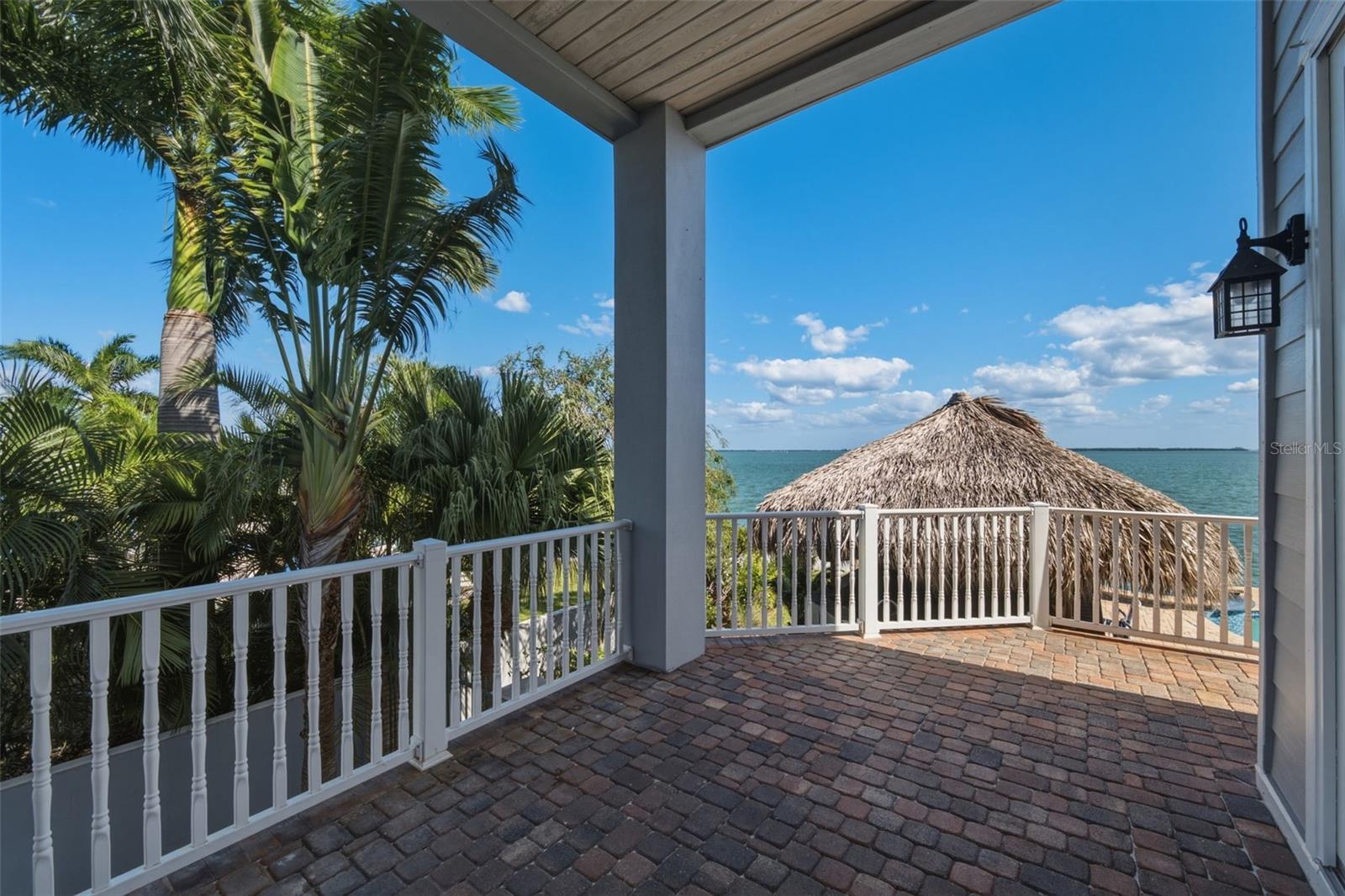 102 8TH STREET E, Tierra Verde, FL 33715